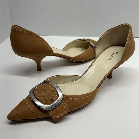 Prada Heels Low Kitten Heel Pointed Toe Buckle Suede in Light Brown Size 42 12 - Picture 1 of 16